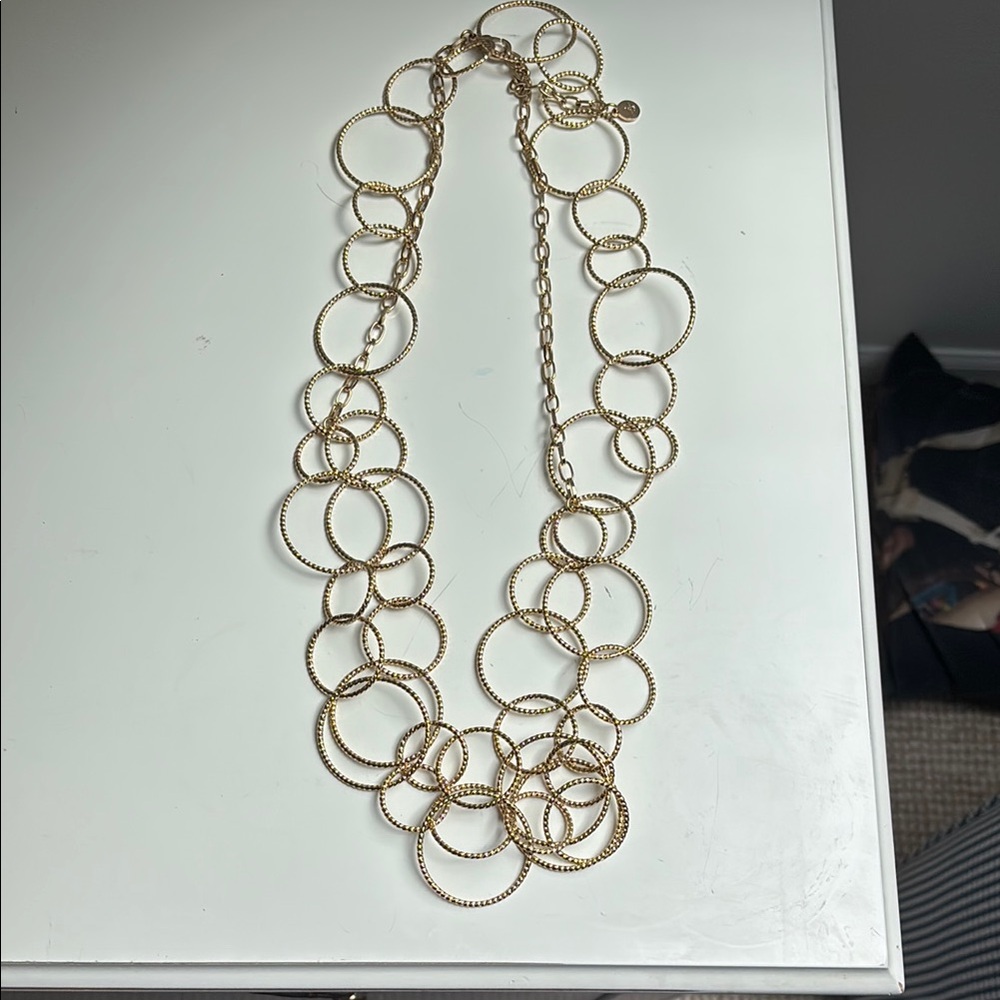 Elegant Gold Chain Necklace
